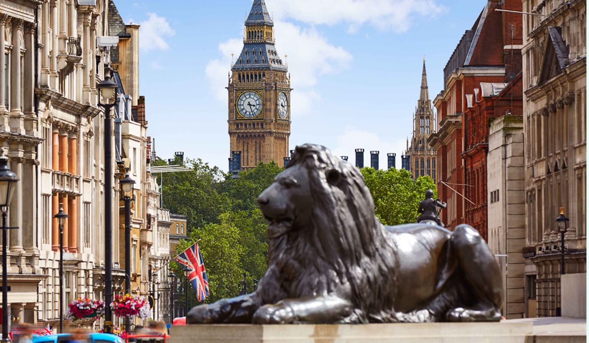 trafalgar square