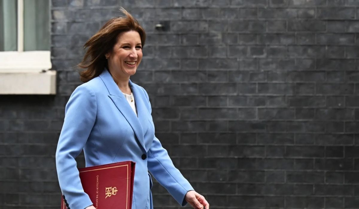 英國春季財政預測
